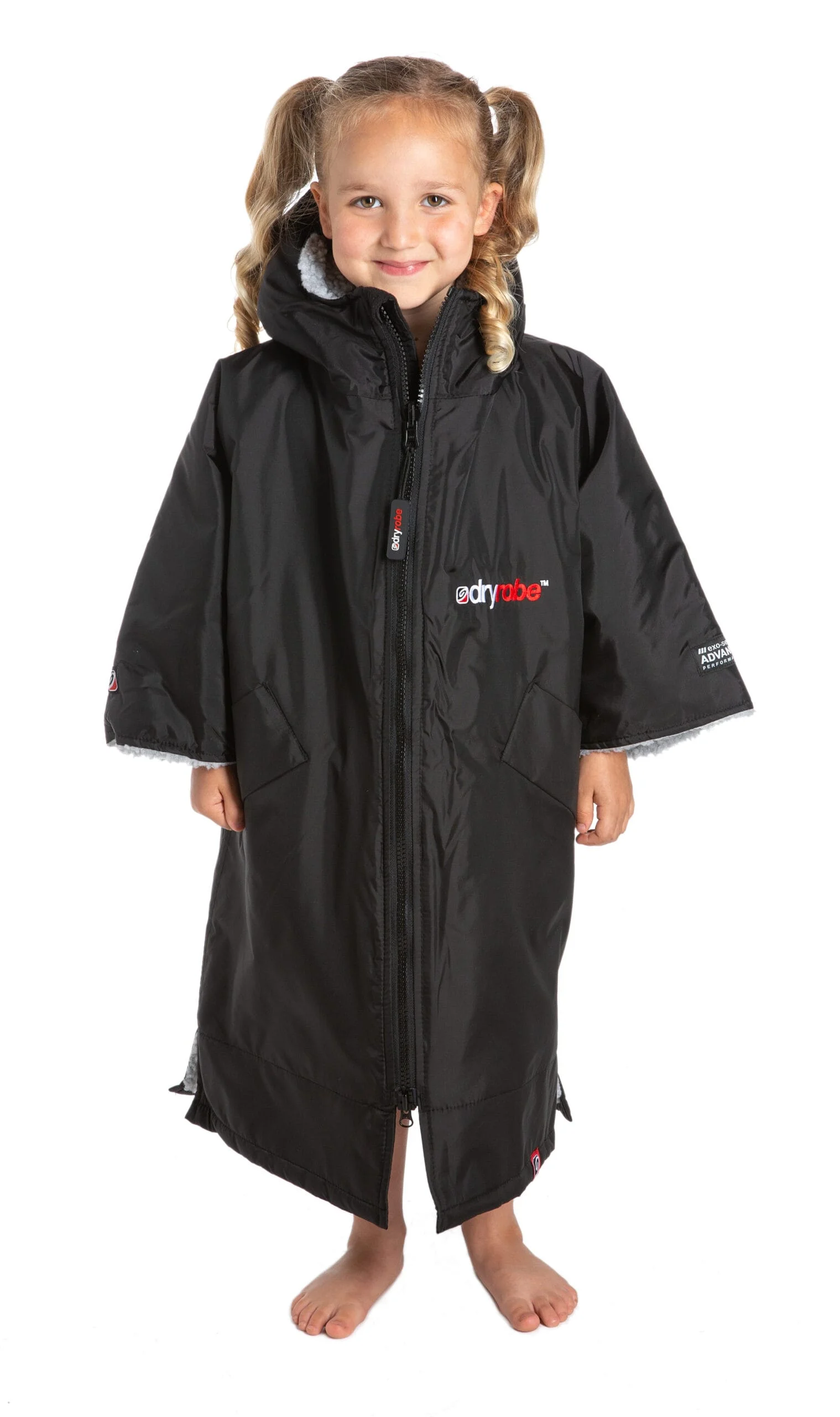 DryRobe Advance Short Sleeve Kids – Black Grey 5 – 9yrs