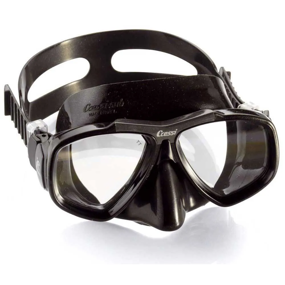 Cressi Focus diving mask