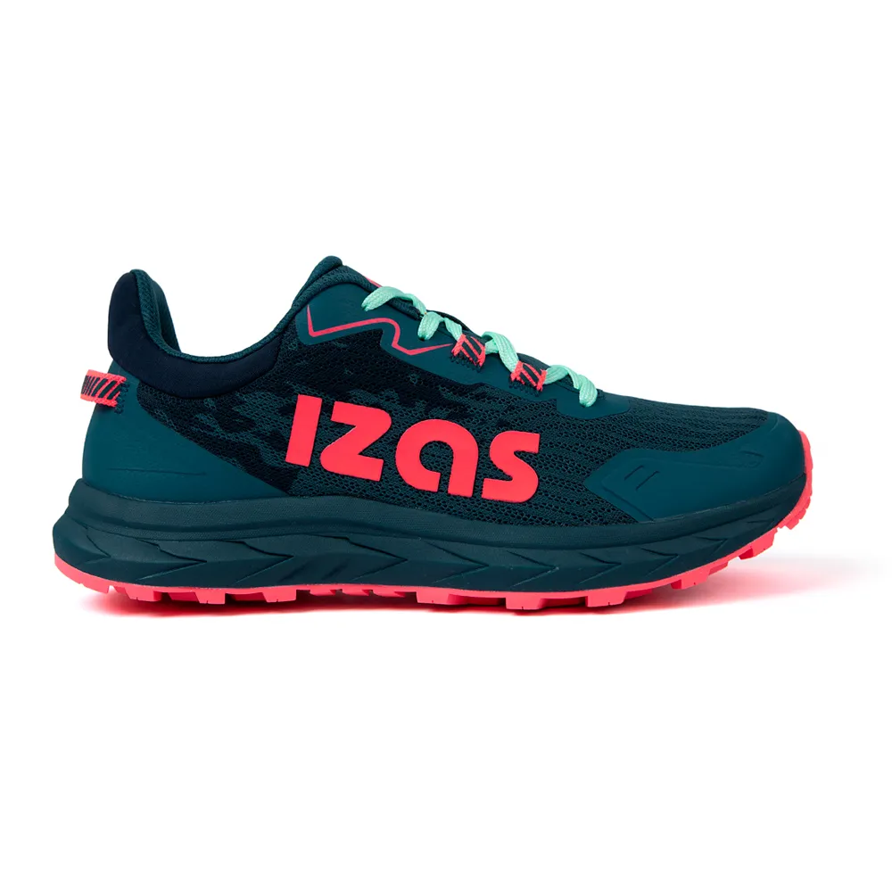Izas Reiner trail running shoes
