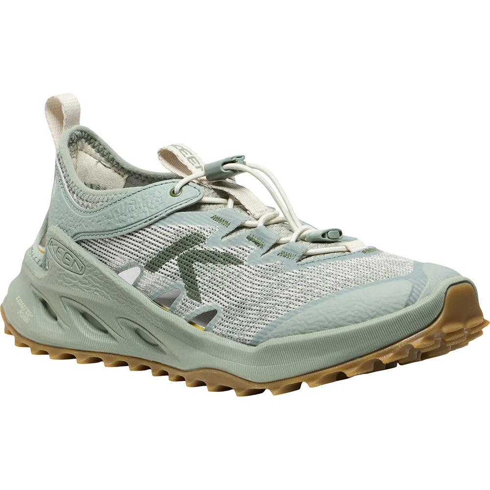 Keen Zionic Adv sandals