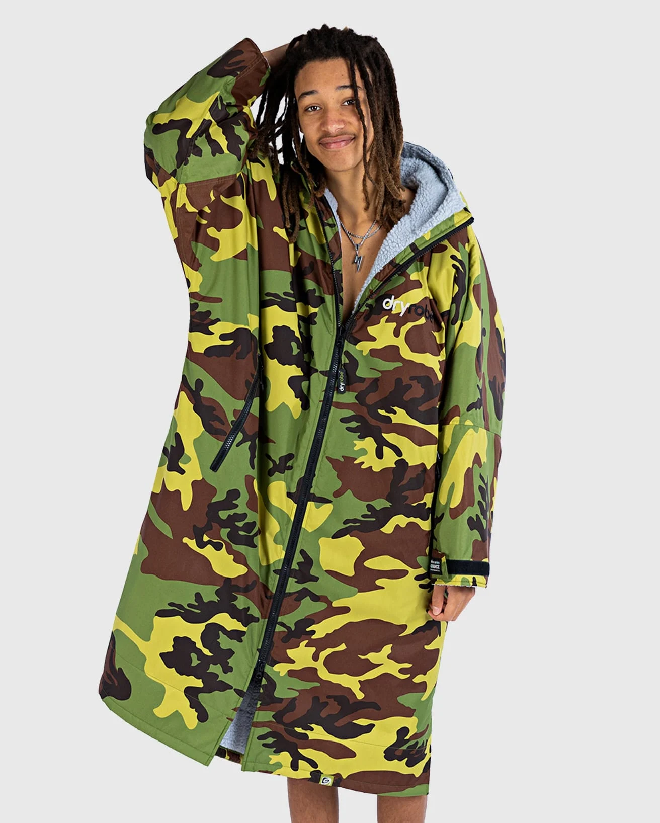 Dryrobe Advance Long Sleeve Changing Robe – Camo Grey