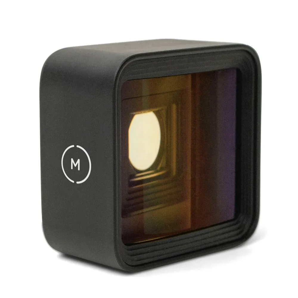 Moment 1.33x Anamorphic-Gold Flare-T-Series smartphone lens