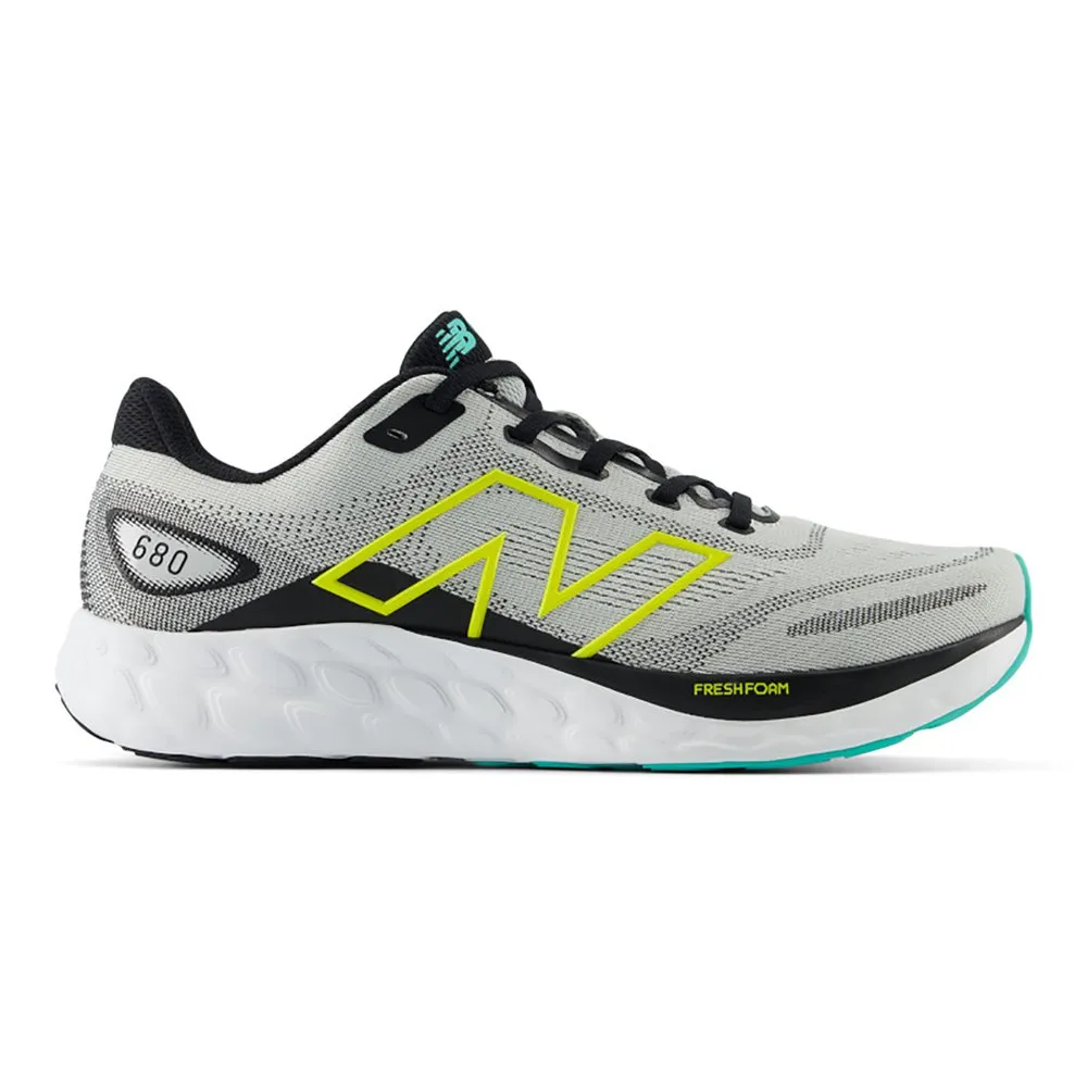 New Balance Fresh Foam 680 v8 running shoes