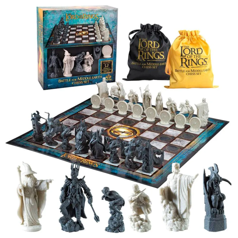Noble Collection The Lord of the Rings Chess Board Game