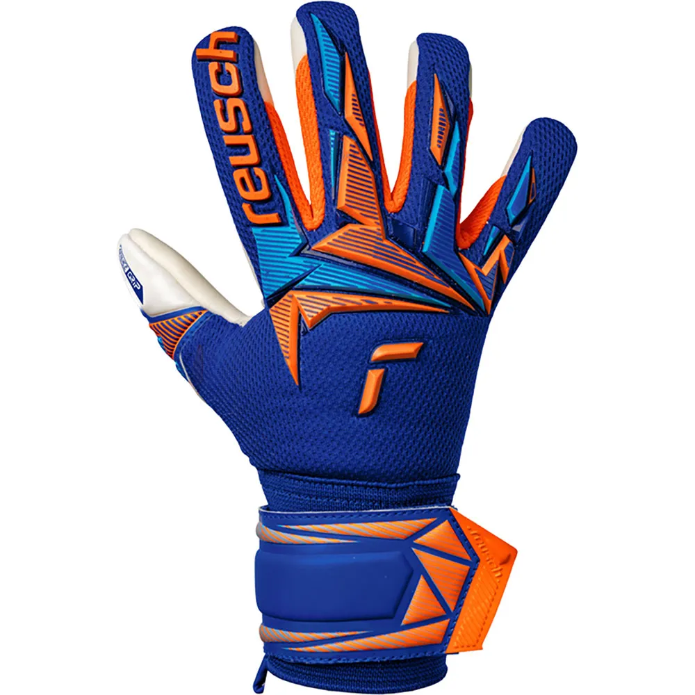 Reusch Attrakt Freegel Advance junior goalkeeper gloves