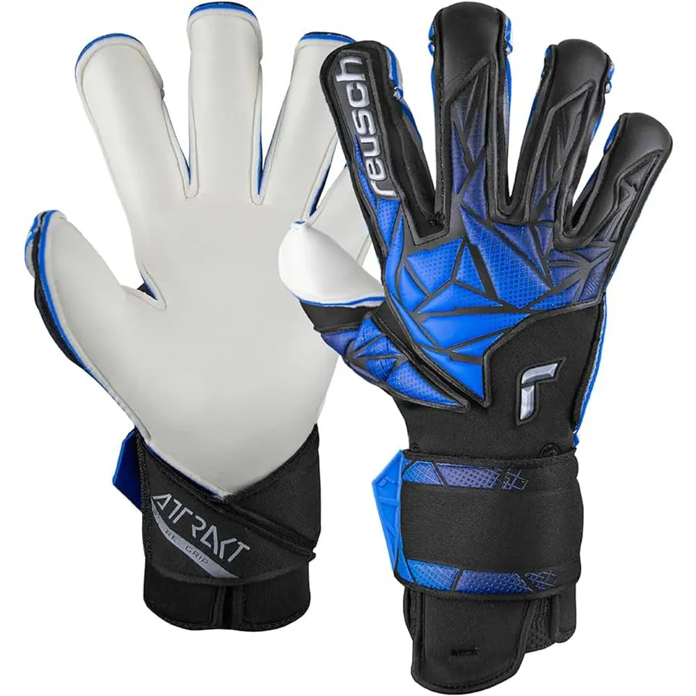 Reusch Attrakt Re:Grip goalkeeper gloves