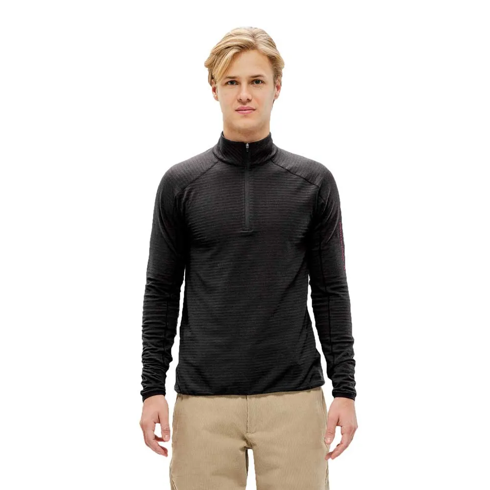 The Mountain Studio Light tech half zip fleece