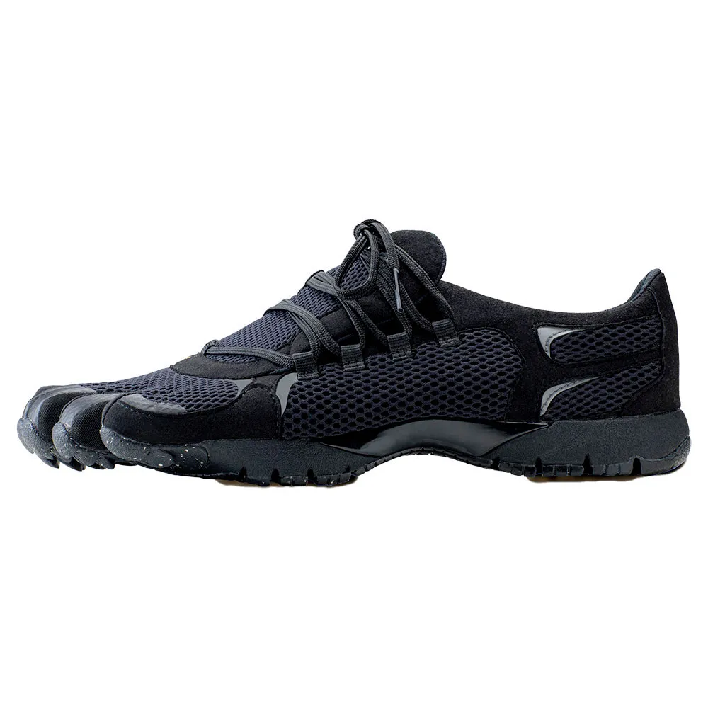 Vibram Fivefingers Roadaround trail running shoes